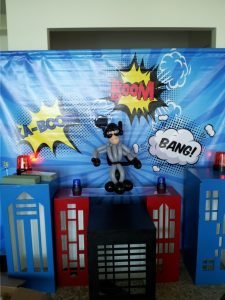 Batman Twisted Balloon Decor