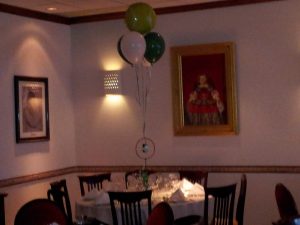 Simple Tennis Themed Balloon Centerpiece