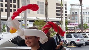 Balloon Rooster Balloon Hat