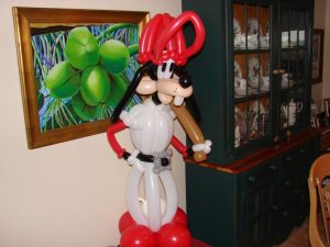 Baseball Goofy Parody balloon centerpiece two
