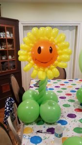 Plants vs Zombies Singing Sunflower balloon parody