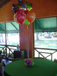 Tropical balloon fish centerpiece